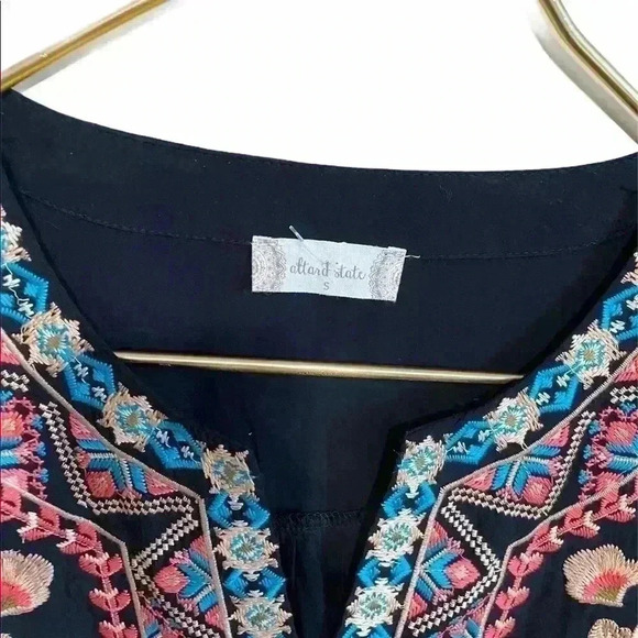 Altar’d State Size Small - Picture 3 of 3